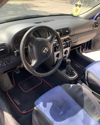 Seat Leon cena 3800 przebieg: 270000, rok produkcji 2004 z Brusy małe 37